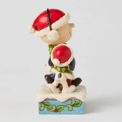 Enesco Jim Shore Peanuts Charlie Brown And Snoopy Wrapped In Scarf Figurine, 6" -Hallmark Shop Charlie Brown and Snoopy Sharing Scarf Figurine 6017237 06