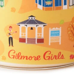 Hallmark Gilmore Girls Fall In Stars Hollow Scented Jar Candle, 14.5 Oz. -Hallmark Shop Gilmore Girls Fall in Stars Hollow Scented Jar Candle 1PCL1084 05