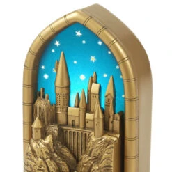 Hallmark Harry Potter™ Hogwarts™ Light-Up Bookshelf Decoration, 9.1" -Hallmark Shop Harry Potter Hogwarts Book Nook Decor With Light 1HPO1123 04