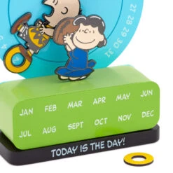 Hallmark Peanuts® Charlie Brown And Lucy Magnetic Perpetual Calendar -Hallmark Shop Peanuts Charlie Brown and Lucy Football Desk Calendar 1PAJ4711 05
